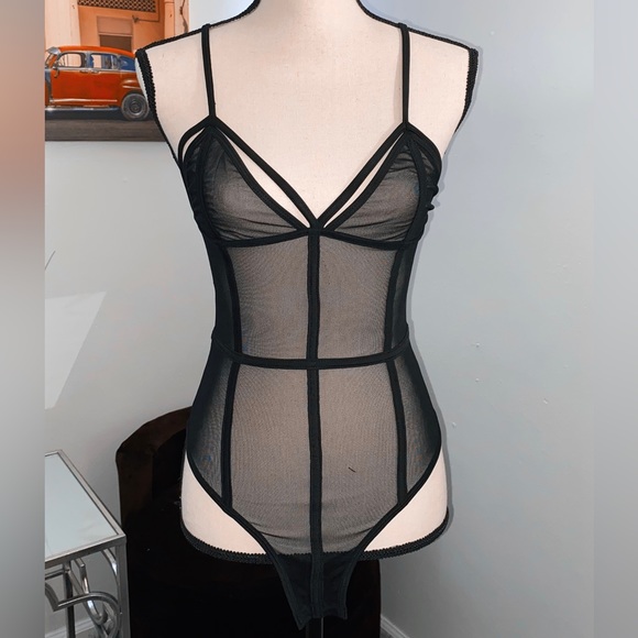 Tops - Sexy mesh bodysuit